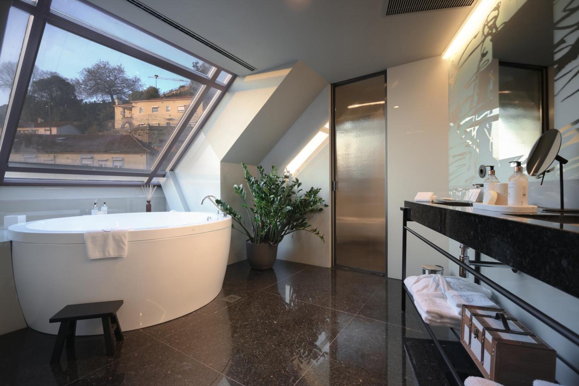 ホテル Timbre Virtudes ポルト エクステリア 写真 Bathroom