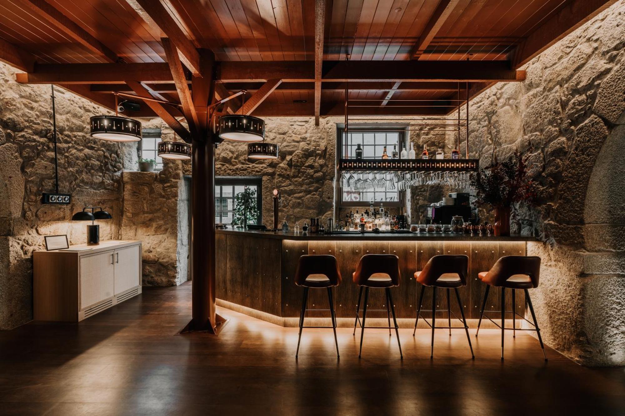 ホテル Timbre Virtudes ポルト エクステリア 写真 The bar at the restaurant